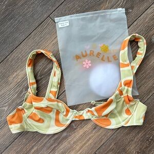 Aurelle swim top ✨